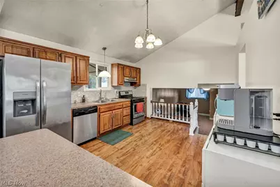 7850 E Linden Lane, Parma, OH 44130 - Photo 8