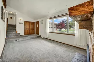 7850 E Linden Ln, Parma, OH 44130 - Photo 14