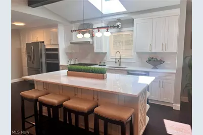 704 Echo Drive, Gates Mills, OH 44040 - Photo 2