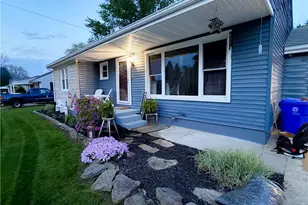 141 Spring St, Gnadenhutten, OH 44629 - Photo 2