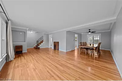 3873 Washington Boulevard, University Heights, OH 44118 - Photo 6