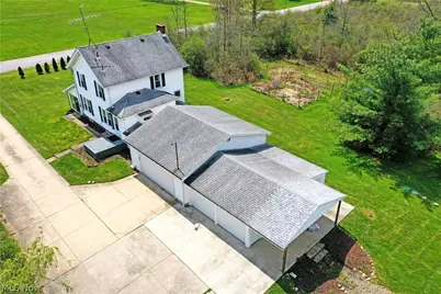 634 Bristol Champion Townline Road NE, Bristolville, OH 44402 - Photo 6