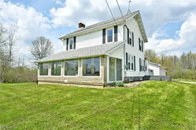 634 Bristol Champion Townline Road NE, Bristolville, OH 44402 - Photo 2