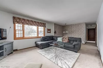 3811 Bramblewood Drive, Brunswick, OH 44212 - Photo 8