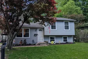 1311 Carol Dr, Kent, OH 44240 - Photo 2