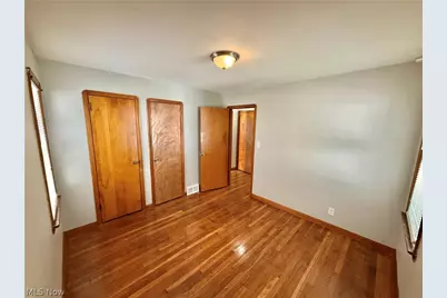 19520 Maple Heights Boulevard, Maple Heights, OH 44137 - Photo 10