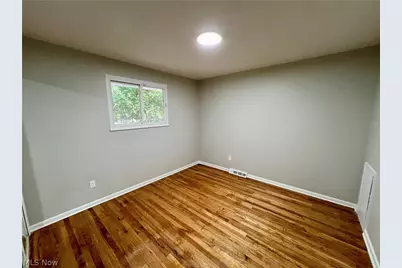 14417 Maple Avenue, Maple Heights, OH 44137 - Photo 16