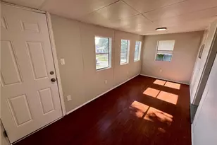 18108 McCracken Rd, Maple Heights, OH 44137 - Photo 12