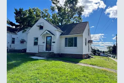18108 McCracken Road, Maple Heights, OH 44137 - Photo 2