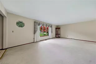 9841 Applewood Dr, North Royalton, OH 44133 - Photo 16