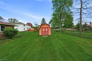 9841 Applewood Dr, North Royalton, OH 44133 - Photo 40