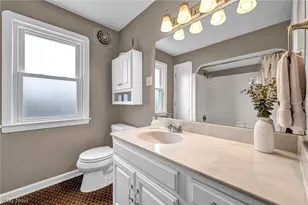 20944 Woodstock Ave, Fairview Park, OH 44126 - Photo 16