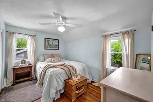 20944 Woodstock Ave, Fairview Park, OH 44126 - Photo 12