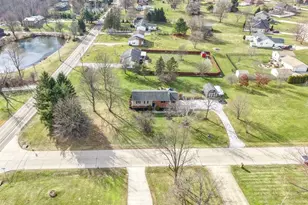 2190 Waterbury Dr, Uniontown, OH 44685 - Photo 8