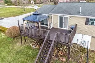 2190 Waterbury Dr, Uniontown, OH 44685 - Photo 6