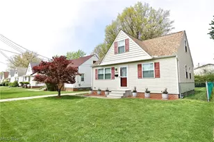 21001 Wilmore Ave, Euclid, OH 44123 - Photo 4