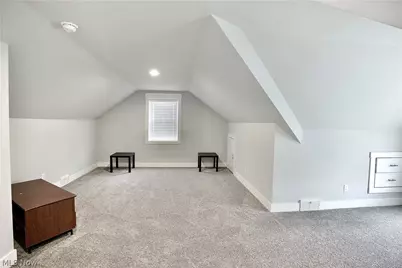 21001 Wilmore Avenue, Euclid, OH 44123 - Photo 22