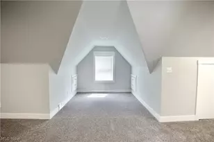 21001 Wilmore Ave, Euclid, OH 44123 - Photo 24