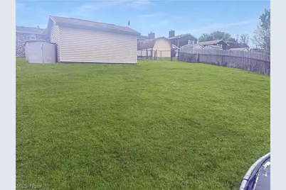 240 Fernwood Avenue, Weirton, WV 26062 - Photo 4