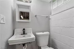 599 E 250th St, Euclid, OH 44132 - Photo 42