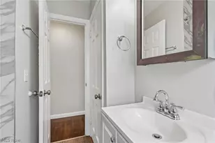 599 E 250th St, Euclid, OH 44132 - Photo 22