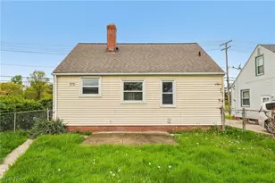 599 E 250th St, Euclid, OH 44132 - Photo 46