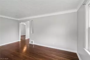 599 E 250th St, Euclid, OH 44132 - Photo 14