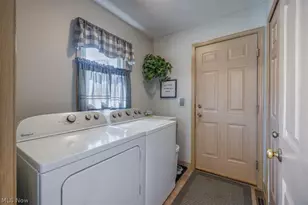 8051 Valleyview Ct, North Royalton, OH 44133 - Photo 26