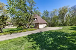 8051 Valleyview Ct, North Royalton, OH 44133 - Photo 42