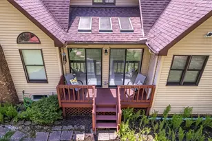 8051 Valleyview Ct, North Royalton, OH 44133 - Photo 46