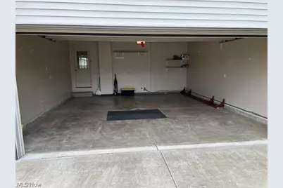 5342 Clingan Trails Boulevard, Struthers, OH 44471 - Photo 12