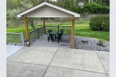 5342 Clingan Trails Boulevard, Struthers, OH 44471 - Photo 10