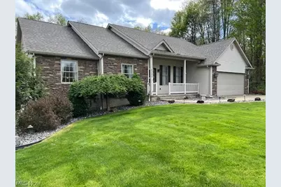 5342 Clingan Trails Boulevard, Struthers, OH 44471 - Photo 2