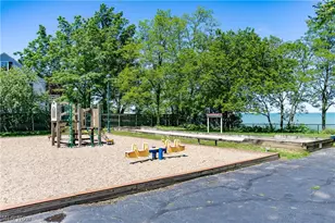 21130 Edgecliff Dr, Euclid, OH 44123 - Photo 48