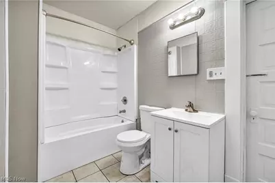 6808 Lansing Avenue, Loveland, OH 44105 - Photo 36