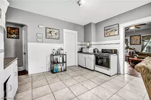 6808 Lansing Ave, Loveland, OH 44105 - Photo 4