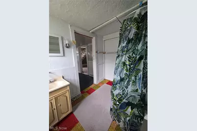 337 Broadway Avenue, Wellsville, OH 43968 - Photo 10