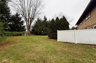 792 Kingwood Dr NE, Bolivar, OH 44612 - Photo 10