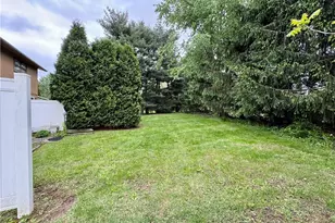792 Kingwood Dr NE, Bolivar, OH 44612 - Photo 16