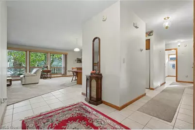 358 Tessa Place, Cortland, OH 44410 - Photo 14