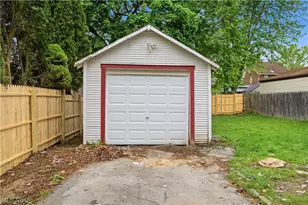52 W Heights Ave, Youngstown, OH 44509 - Photo 34