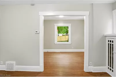 52 W Heights Avenue, Youngstown, OH 44509 - Photo 10