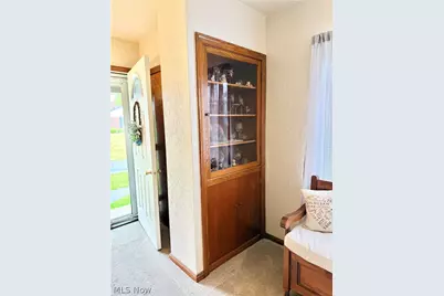 582 Pond, East Liverpool, OH 43920 - Photo 12