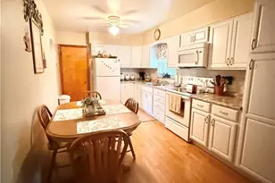 582 Pond, East Liverpool, OH 43920 - Photo 4