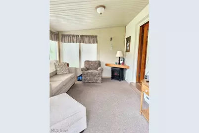 582 Pond, East Liverpool, OH 43920 - Photo 16