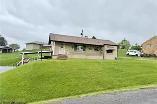 582 Pond, East Liverpool, OH 43920 - Photo 2