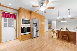 238 Pheasant Dr, Mogadore, OH 44260 - Photo 12