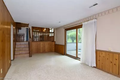6977 Springledge Road, Sagamore Hills, OH 44067 - Photo 24