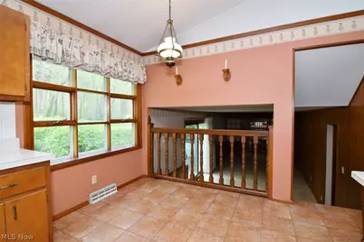 6977 Springledge Road, Sagamore Hills, OH 44067 - Photo 16