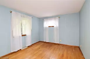6977 Springledge Rd, Sagamore Hills, OH 44067 - Photo 32